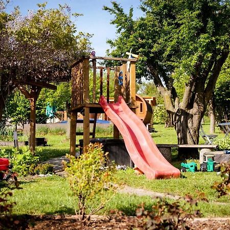 Menta Porta Apartment Zengővárkony Bagian luar foto
